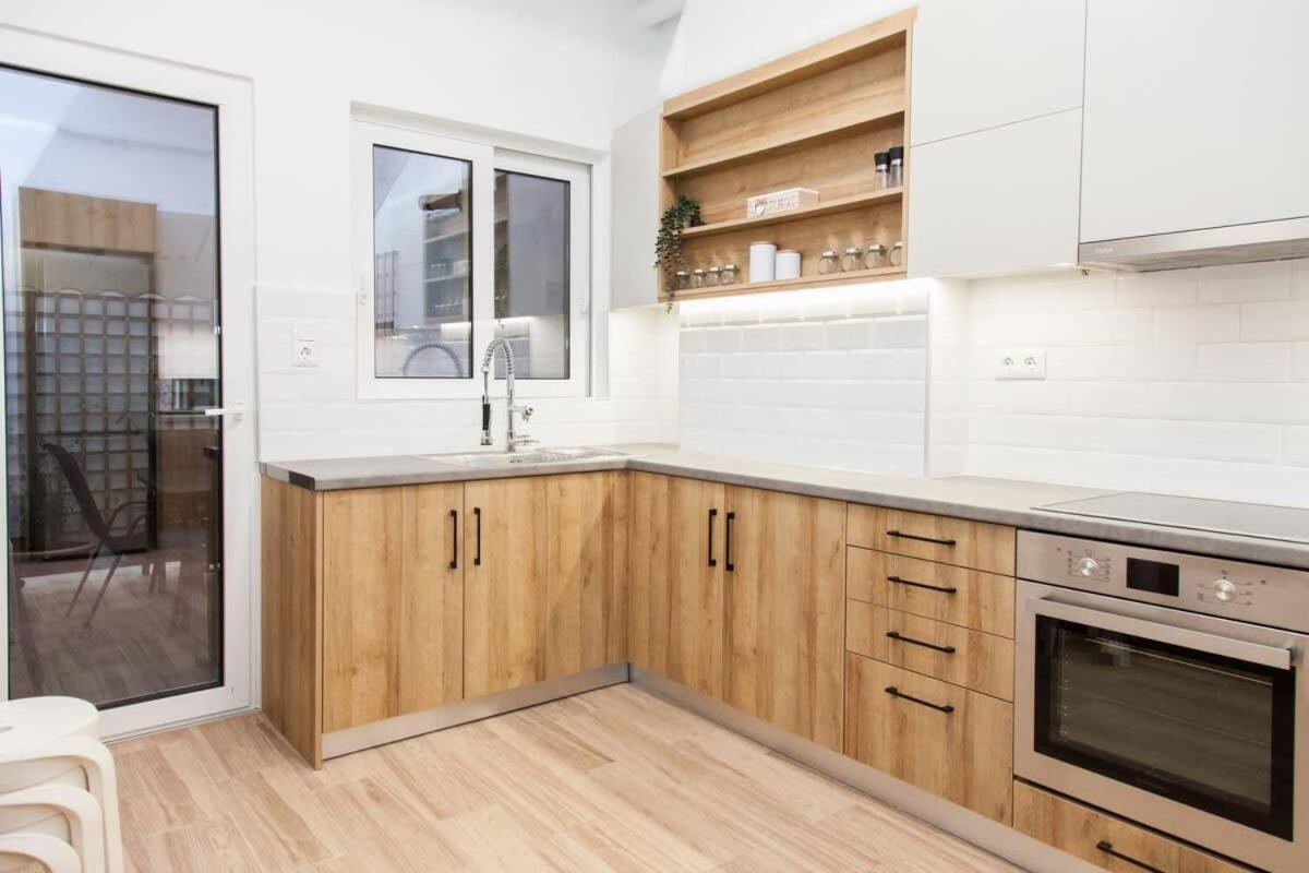 Beautiful New Apartment In Petralona Athena Bagian luar foto