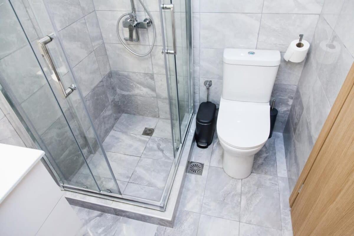 Beautiful New Apartment In Petralona Athena Bagian luar foto